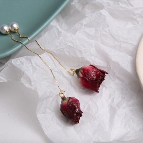Jewelry - 14K Gold Natural Dried Rose Earrings